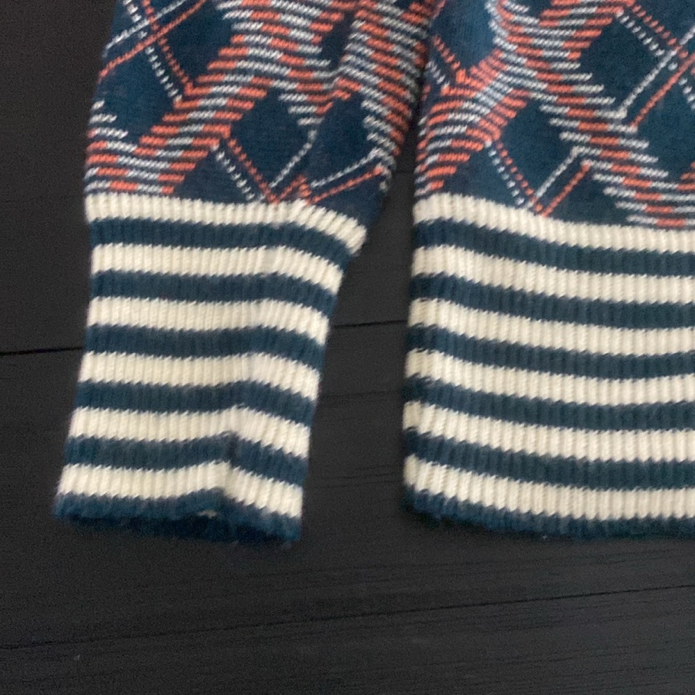 Patterned Sweater Cardigan - image 4